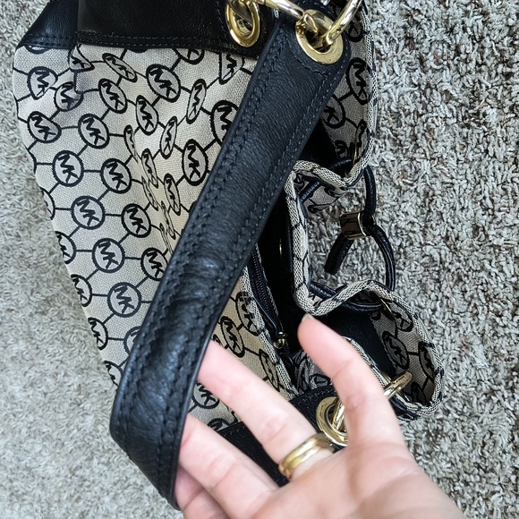 MK Michael Kors Bag - Picture 8 of 14